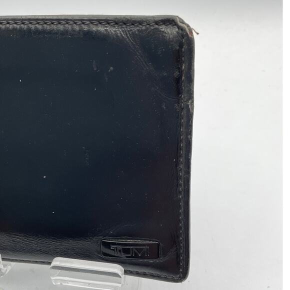 Tumi Men’s Leather Bifold Wallet Slim Billfold, Black - Picture 9 of 9